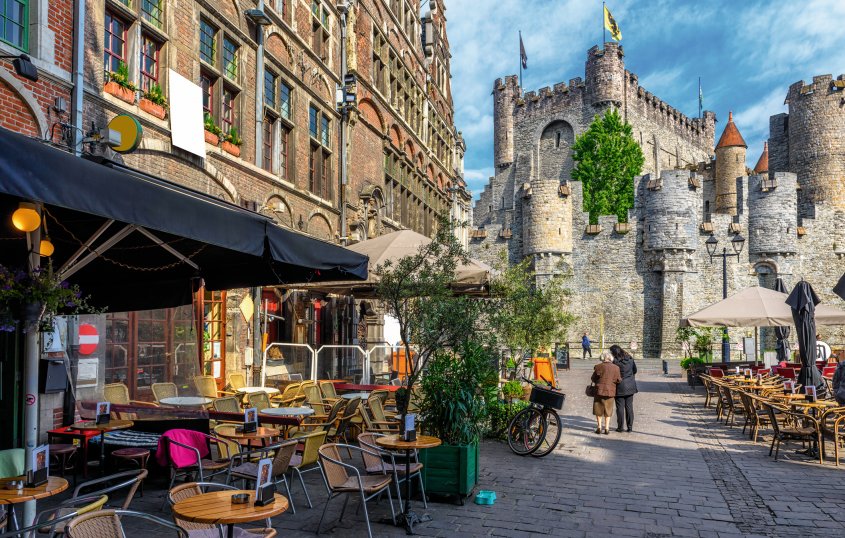 Altstadt Gent mit Blick auf Burg Gravensteen © Ekaterina Belova - stock.adobe.com